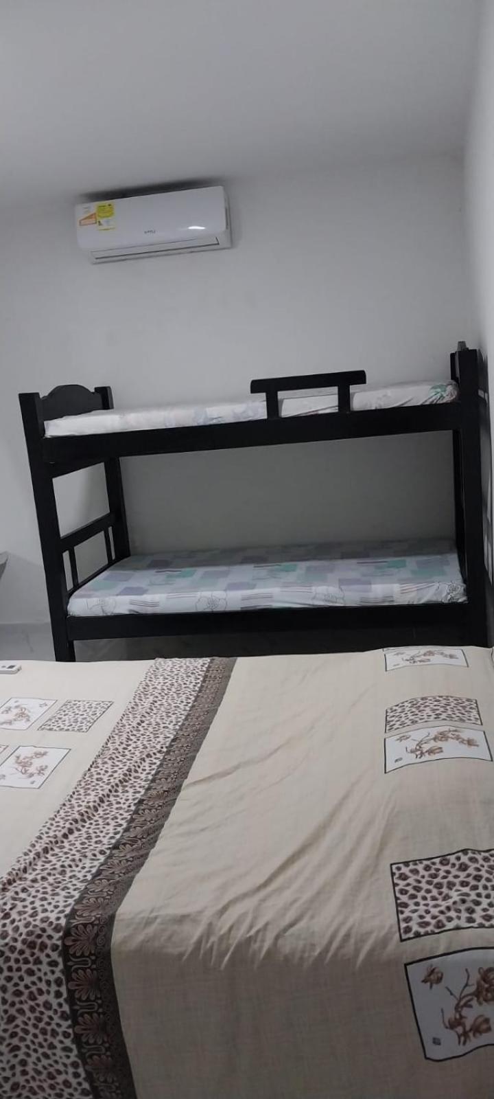 Cartagena La Medellin Hostal מראה חיצוני תמונה