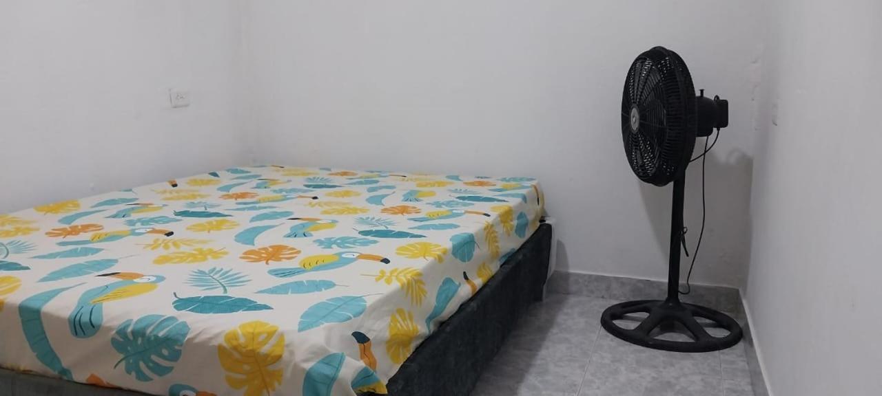 Cartagena La Medellin Hostal חדר תמונה